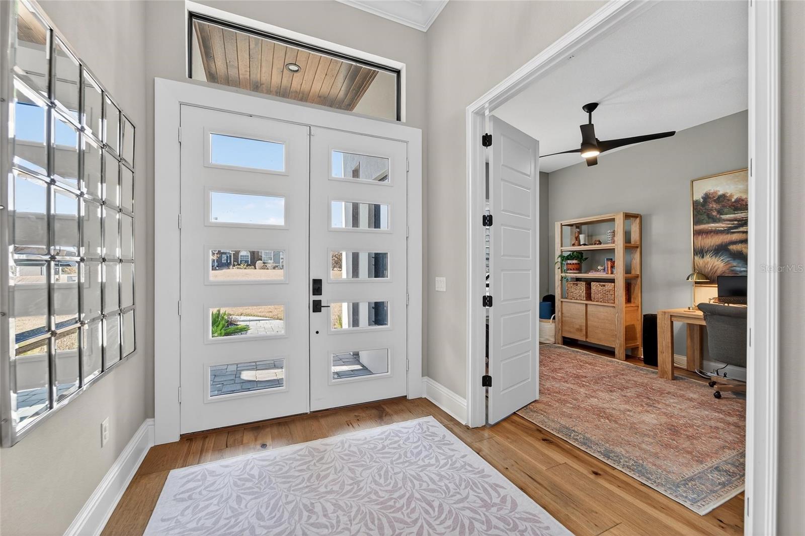 Listing photo id 61 for 5264 Riverlake Drive