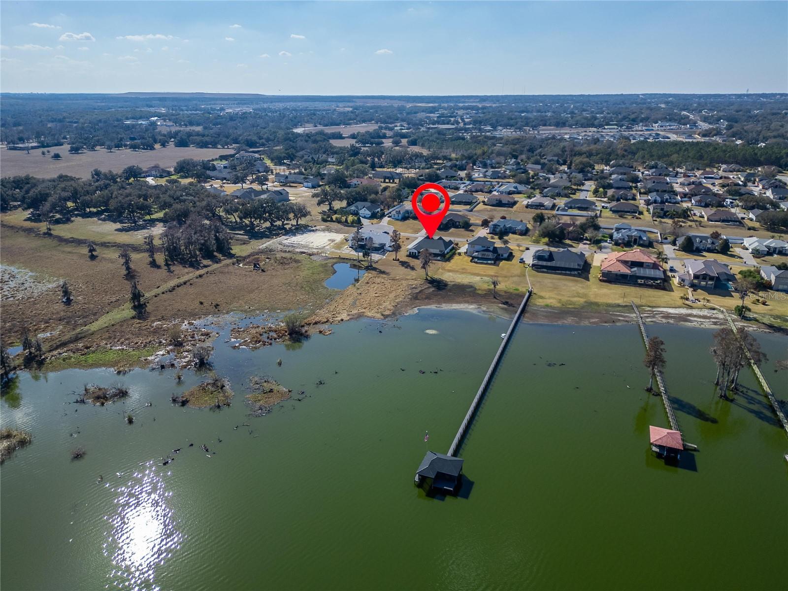 Listing photo id 82 for 5264 Riverlake Drive