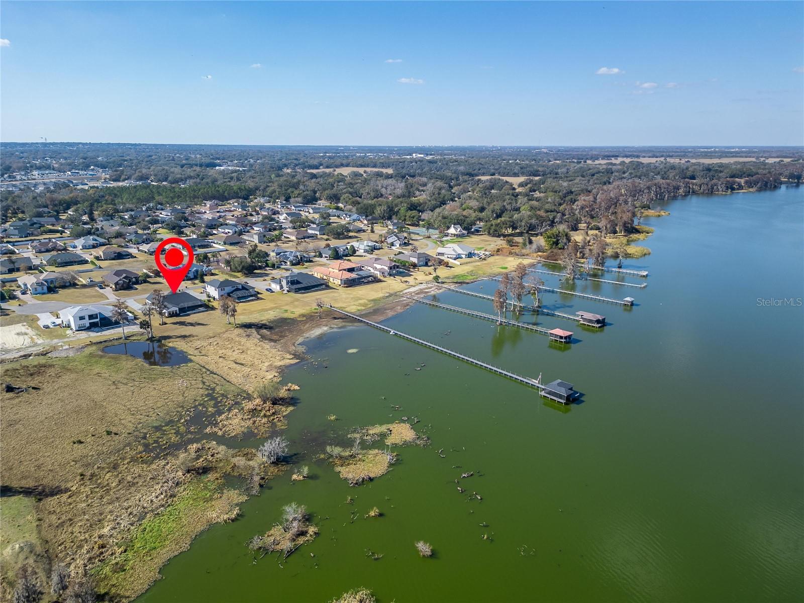 Listing photo id 83 for 5264 Riverlake Drive