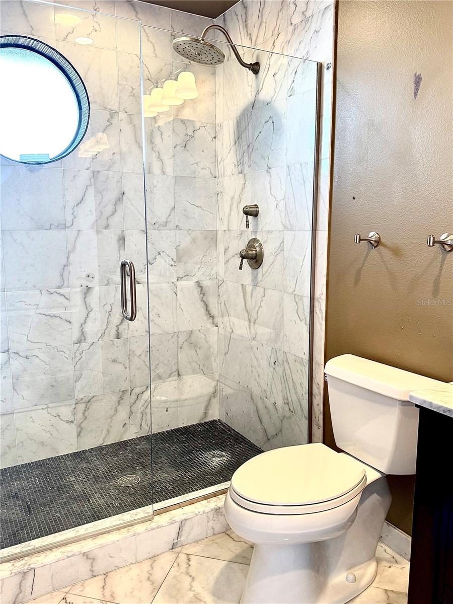 Image 17 of 21 For 2237 Us Highway 27 S