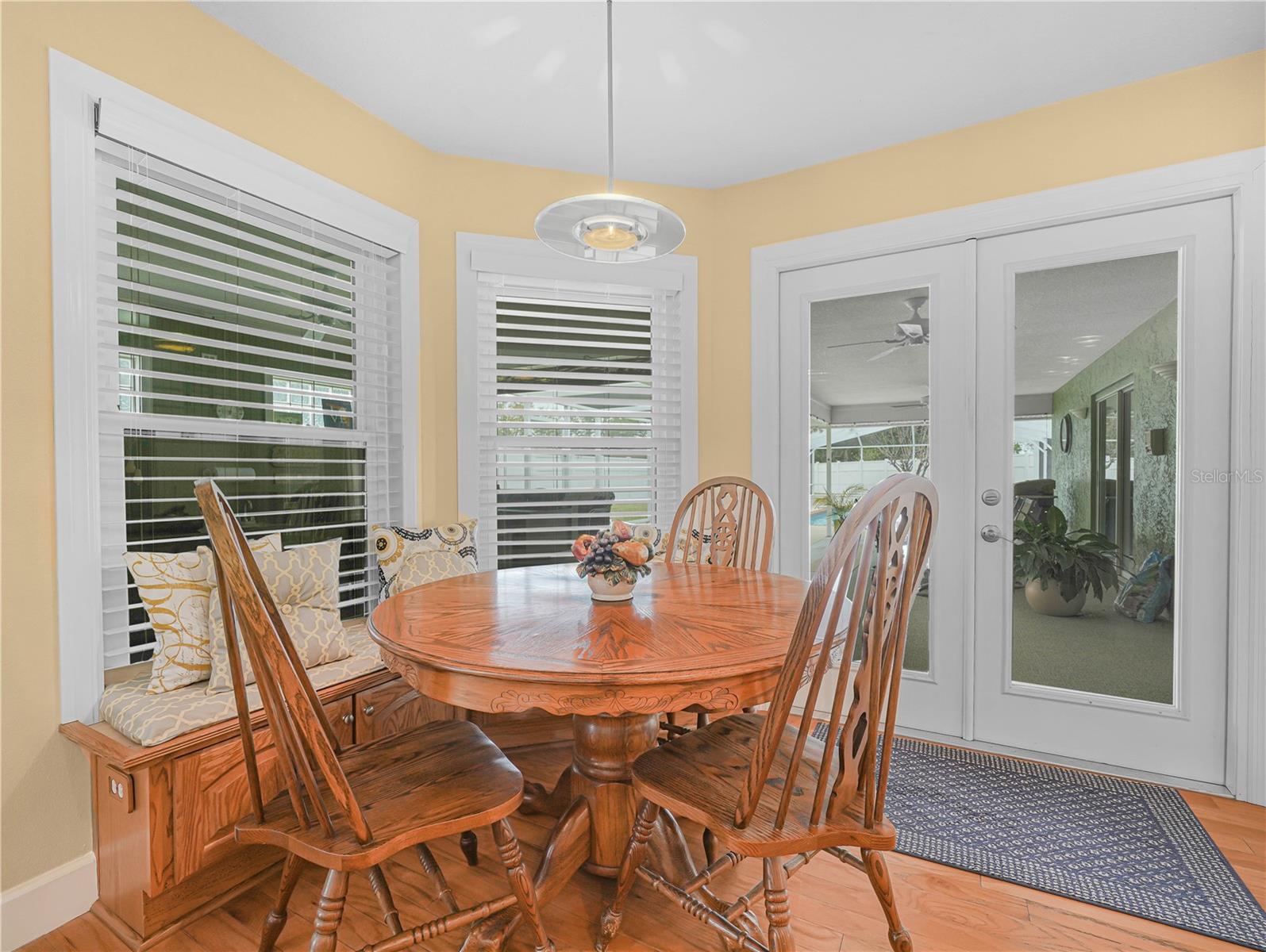 Image 12 of 41 For 2115 Jonathan