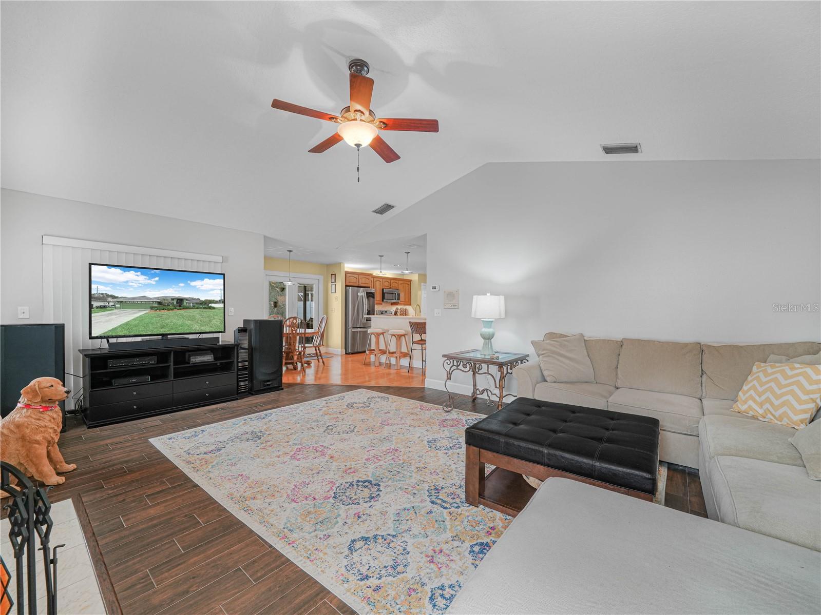 Image 13 of 41 For 2115 Jonathan