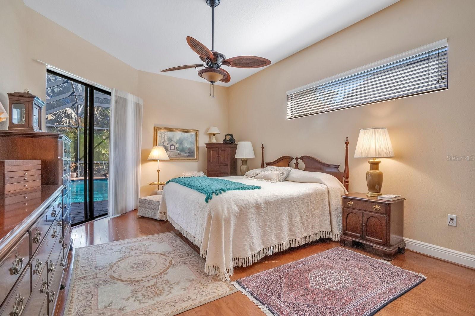 Image 25 of 63 For 444 Oak Landing Boulevard