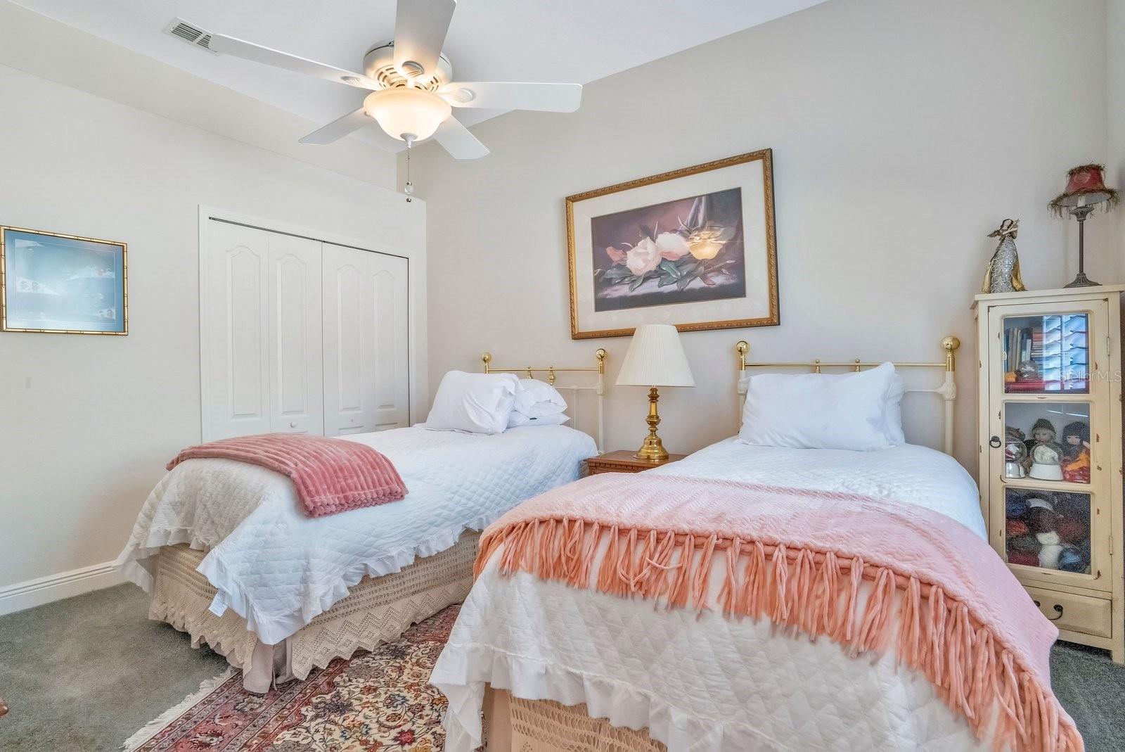 Image 33 of 63 For 444 Oak Landing Boulevard