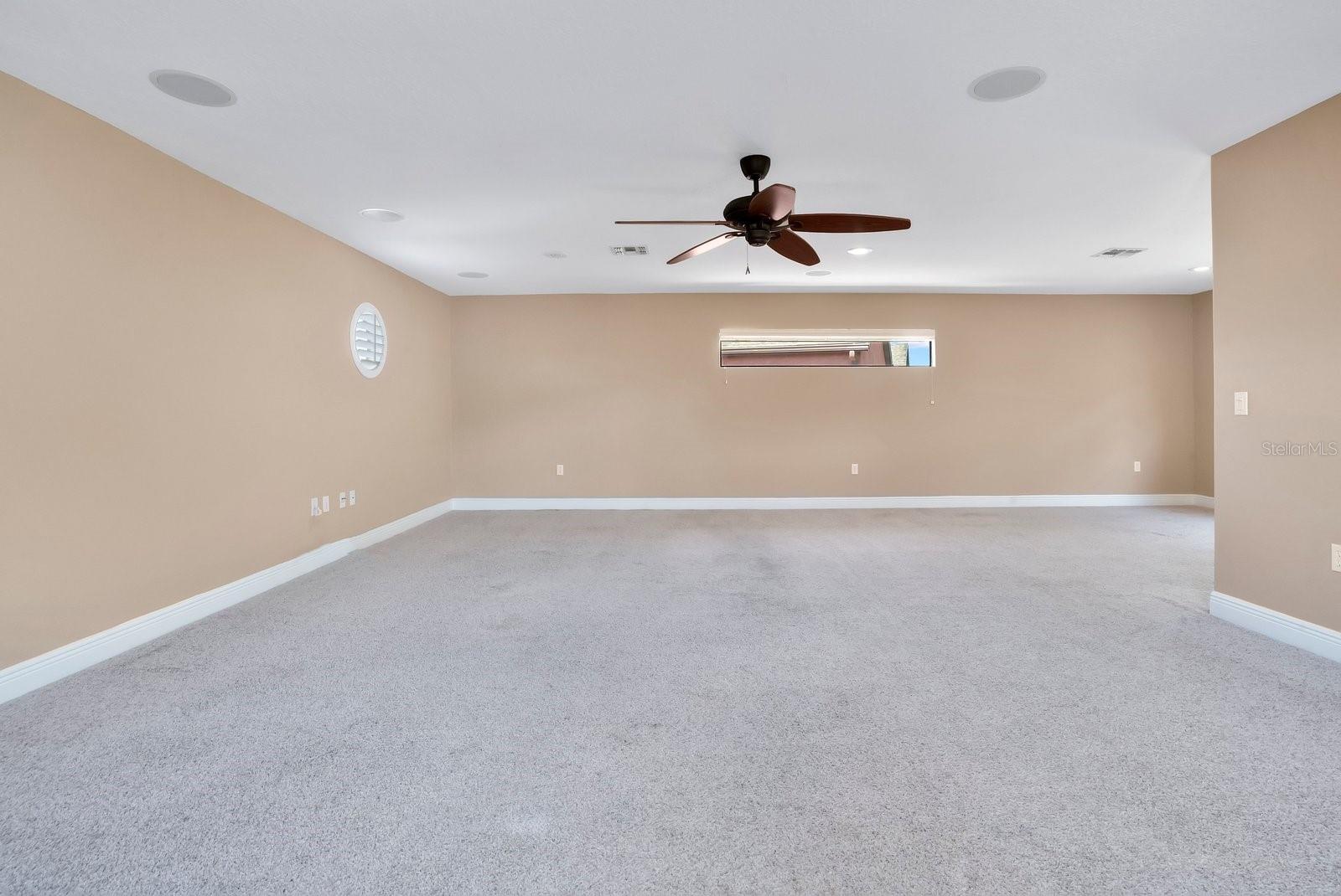 Image 38 of 63 For 444 Oak Landing Boulevard