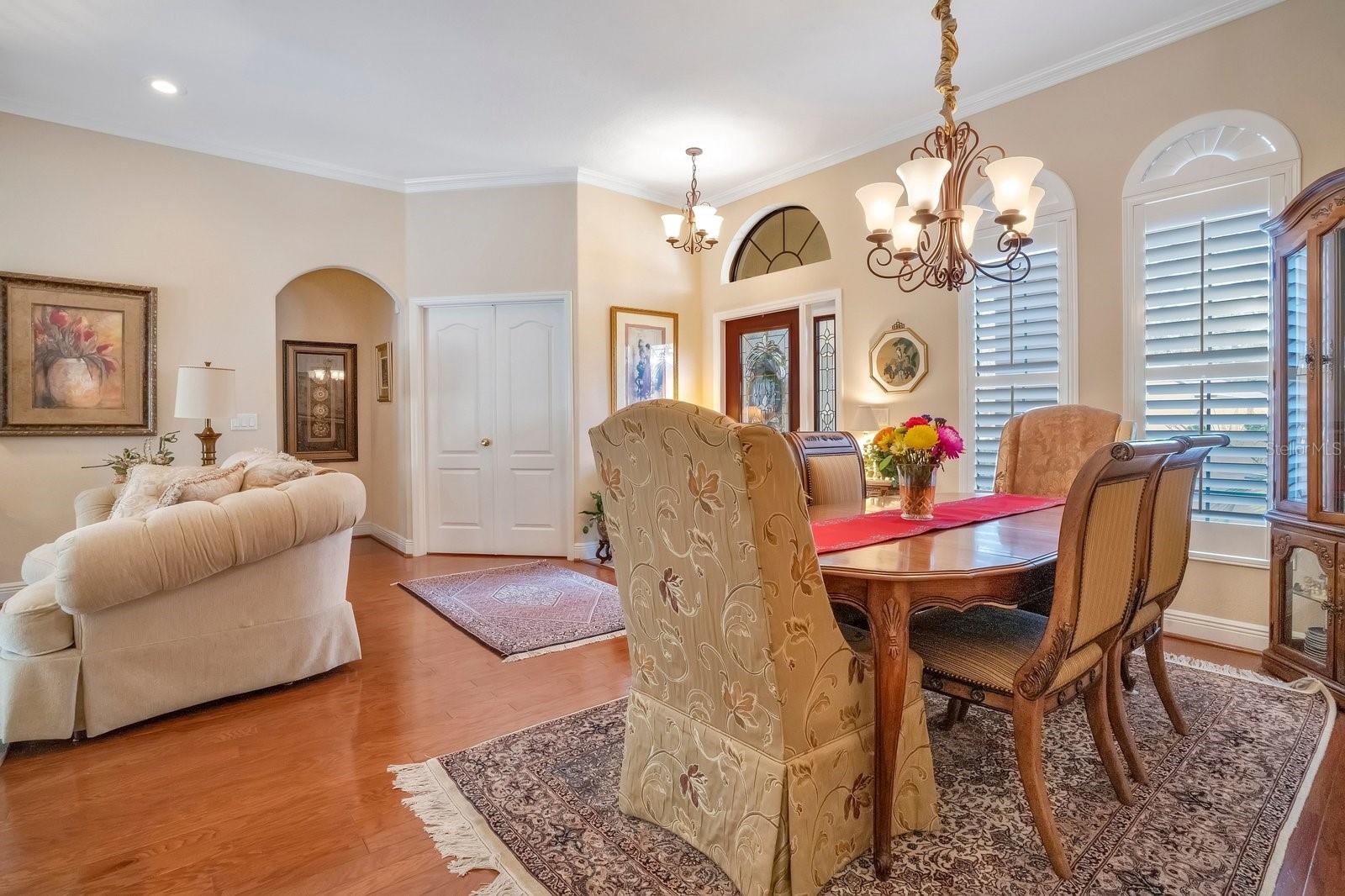 Image 7 of 63 For 444 Oak Landing Boulevard