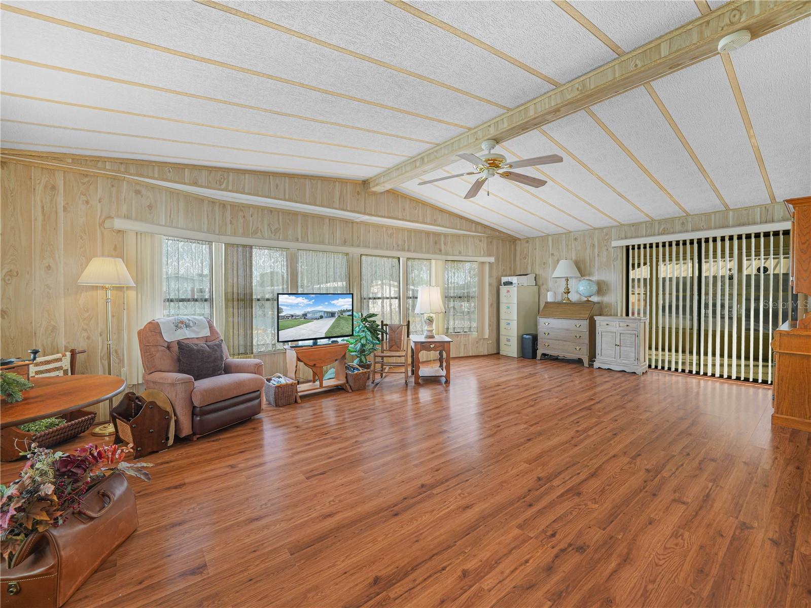 Image 2 of 24 For 1679 Foxway Drive