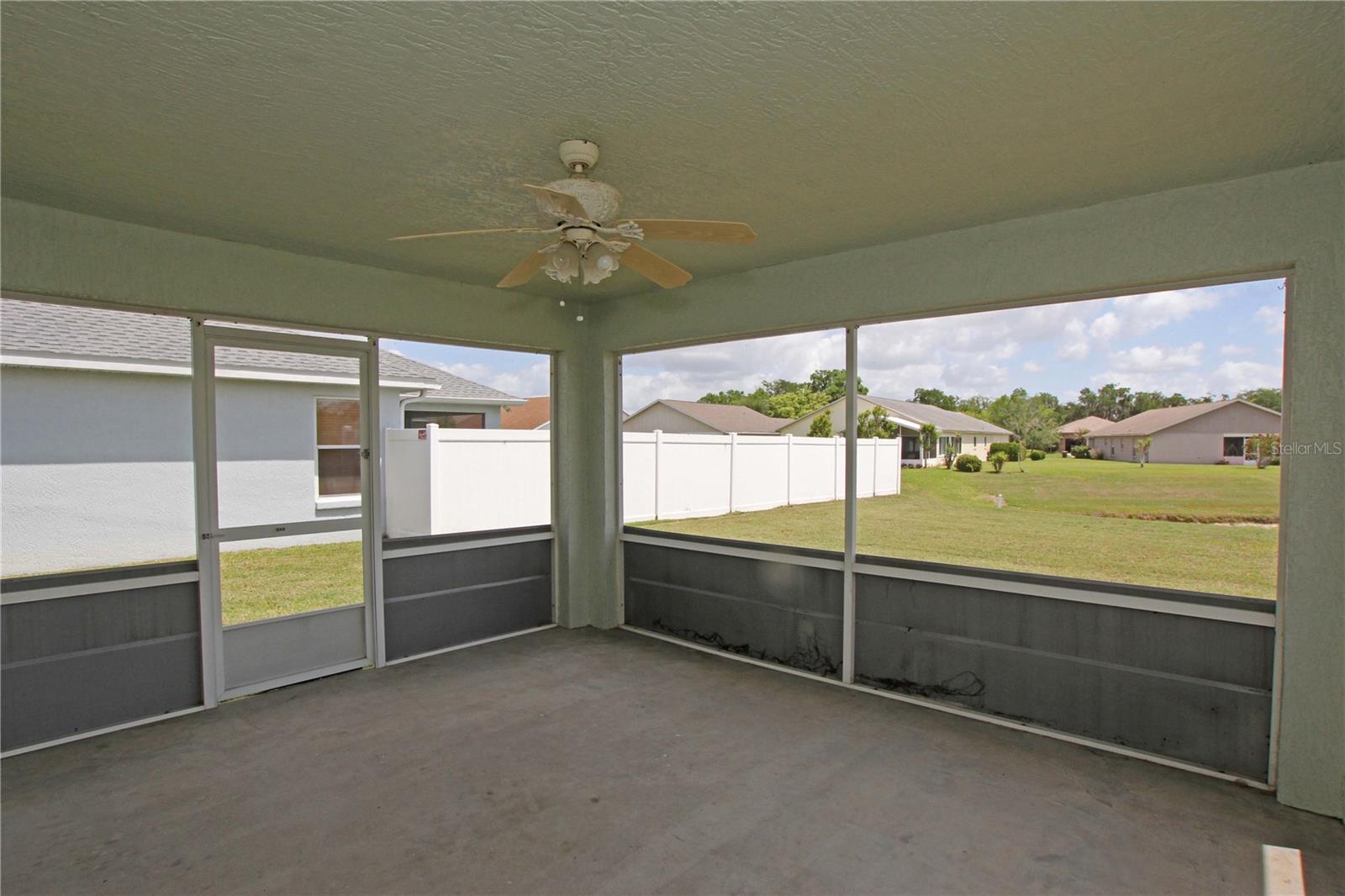 Image 11 of 64 For 6852 Shadowcast Lane