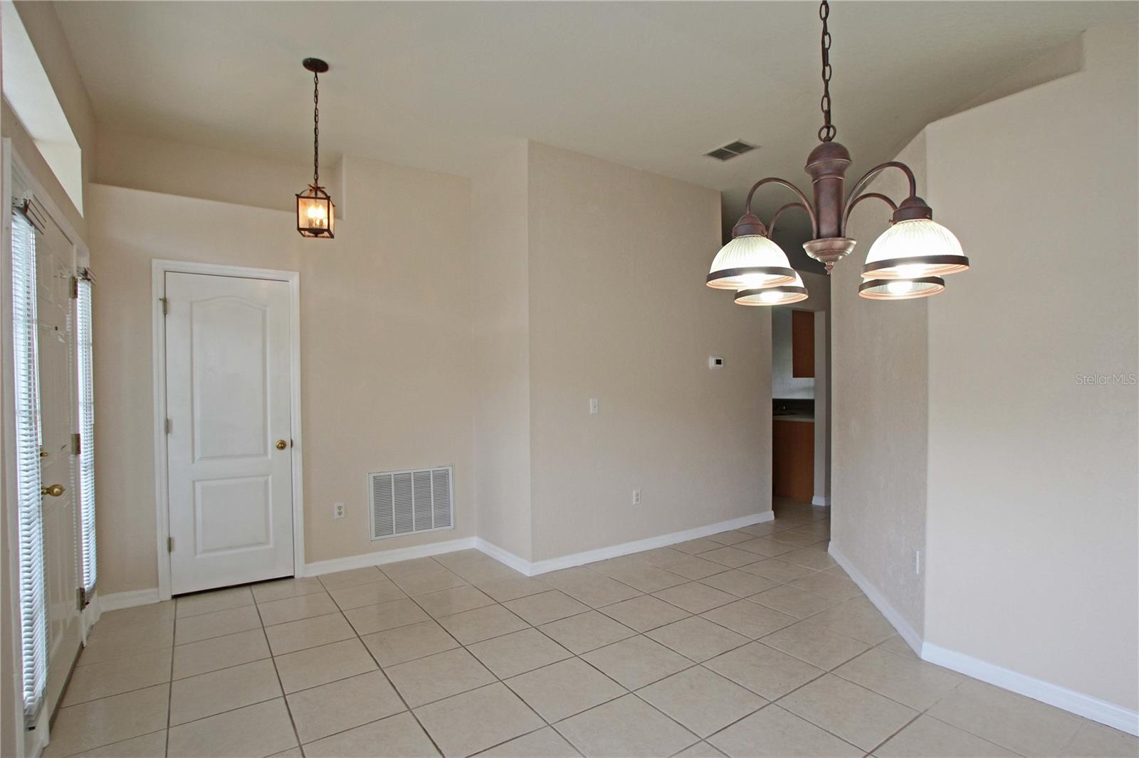 Image 17 of 64 For 6852 Shadowcast Lane