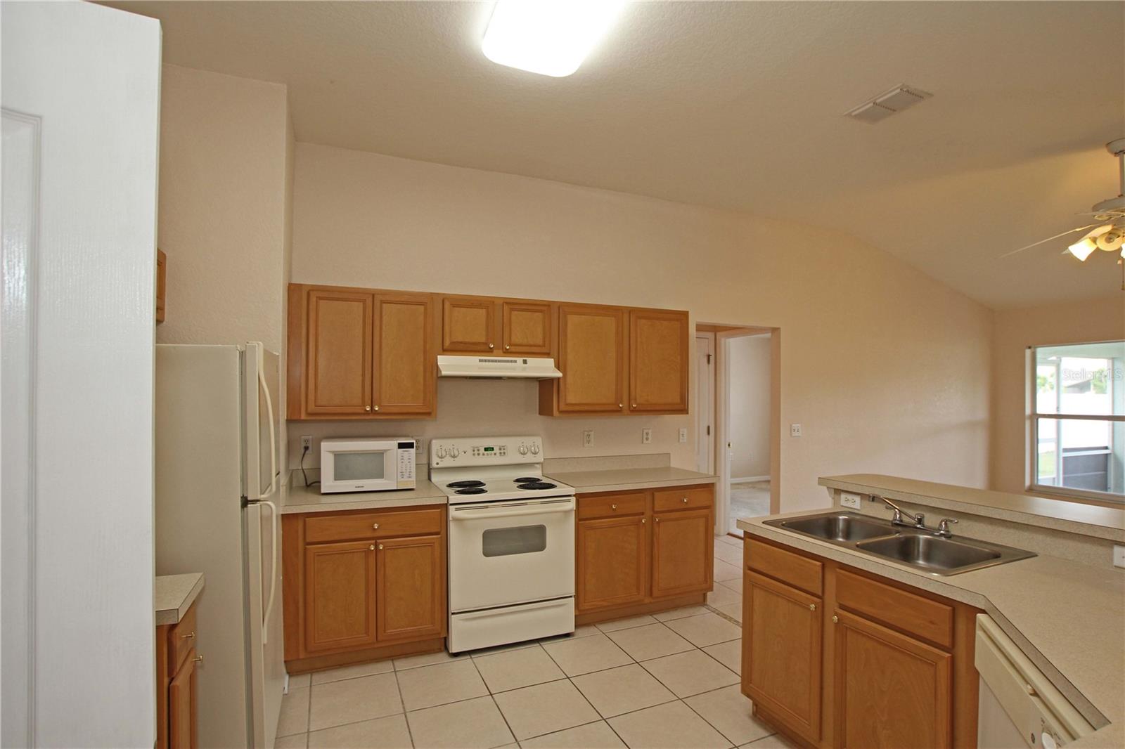 Image 21 of 64 For 6852 Shadowcast Lane