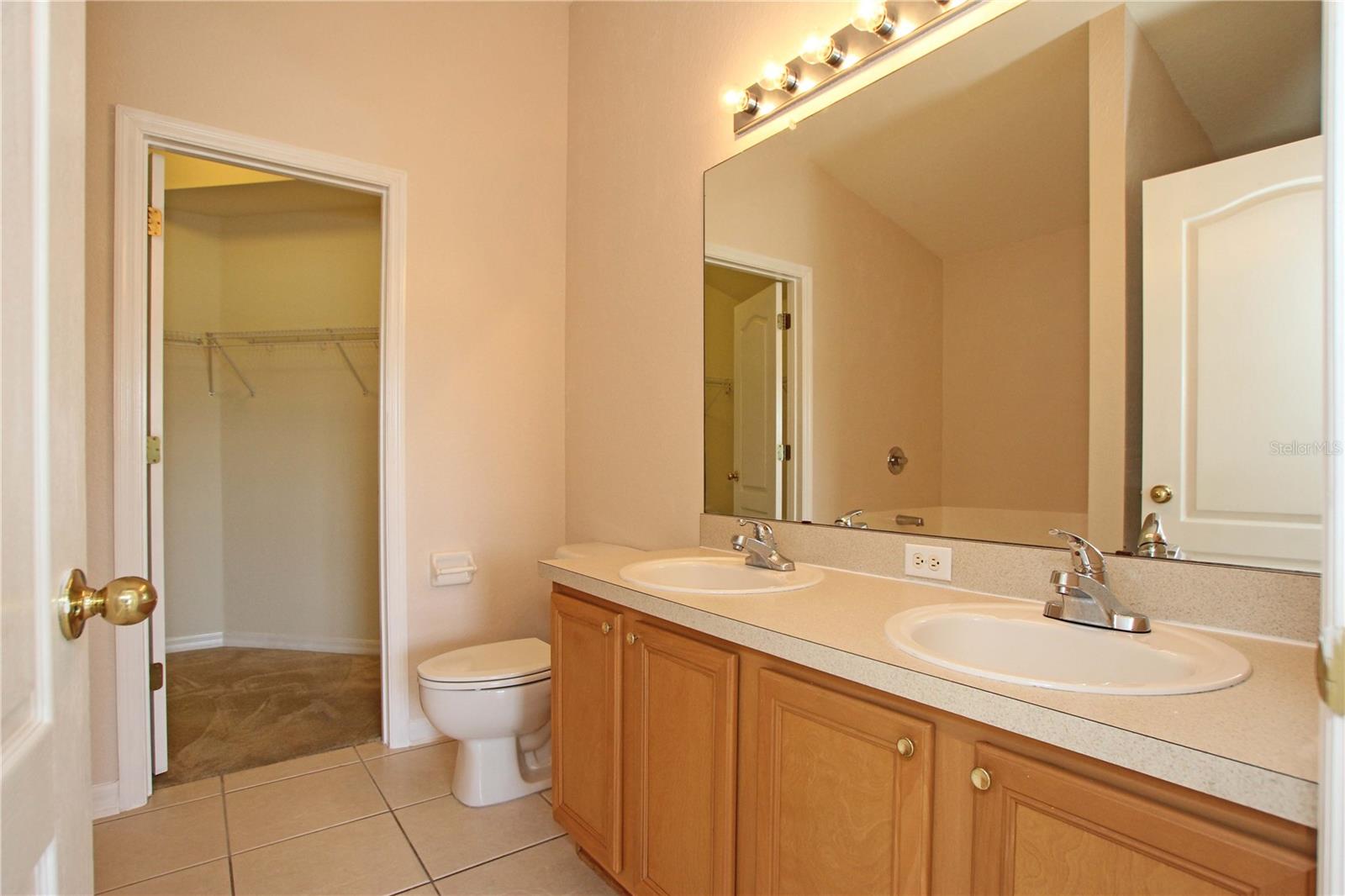 Image 34 of 64 For 6852 Shadowcast Lane