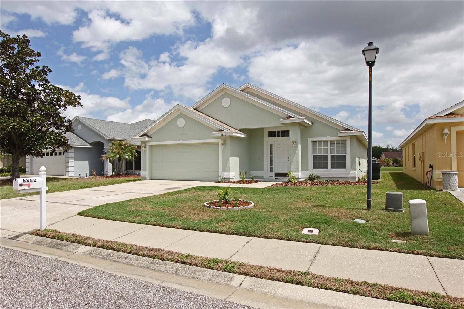 Image 53 of 64 For 6852 Shadowcast Lane