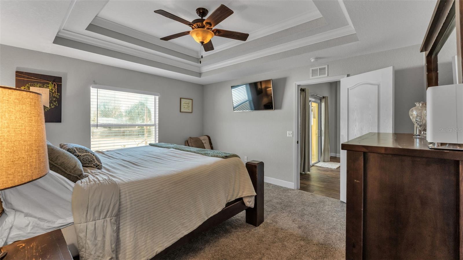 Image 19 of 57 For 6318 Presidential Lane