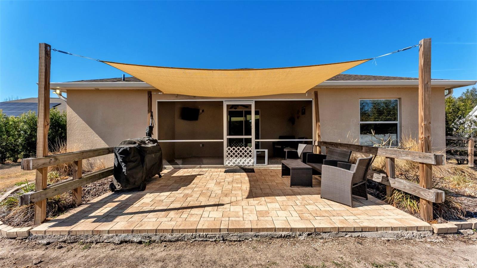 Image 39 of 57 For 6318 Presidential Lane