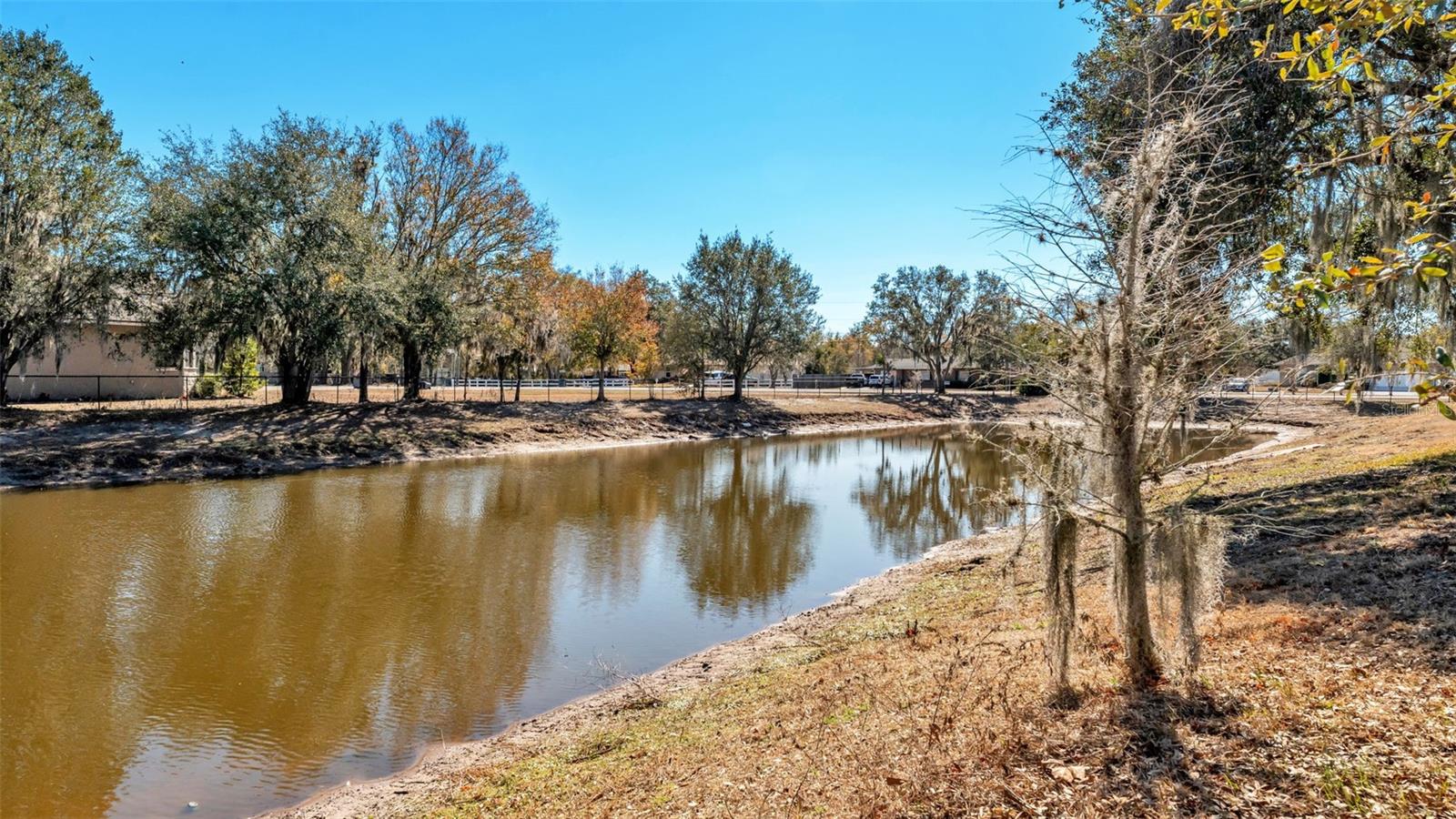 Image 44 of 57 For 6318 Presidential Lane