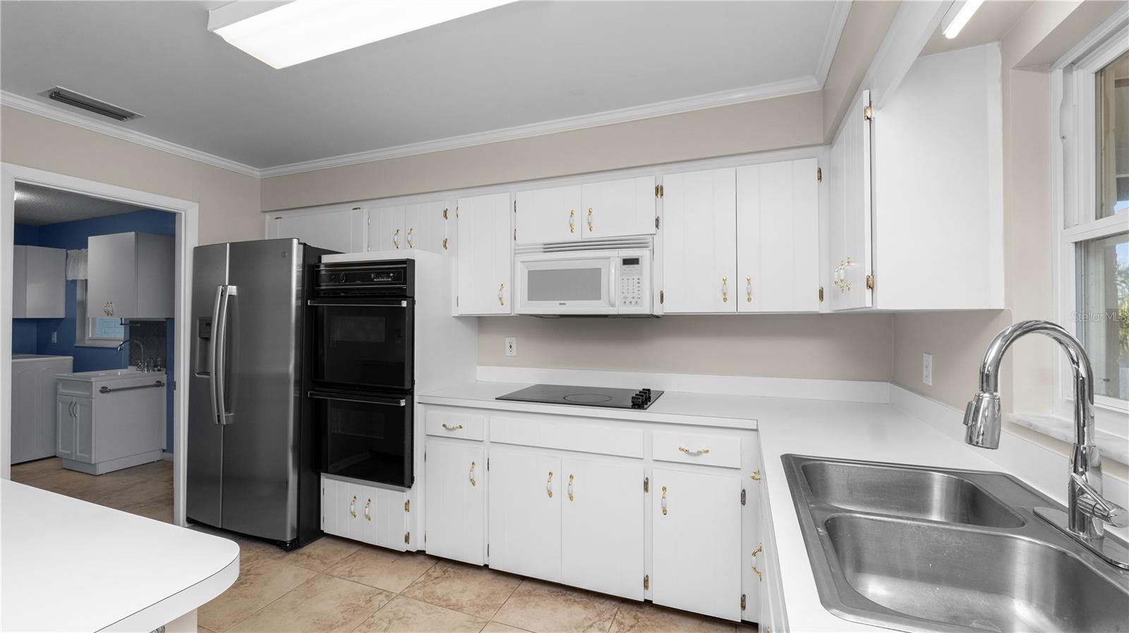 Image 25 of 63 For 1737 Tierra Alta Drive