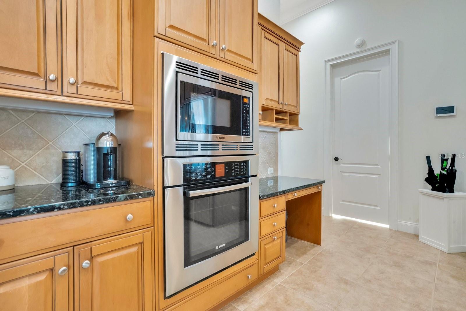 Image 19 of 95 For 3040 Highlands By The Lake Way