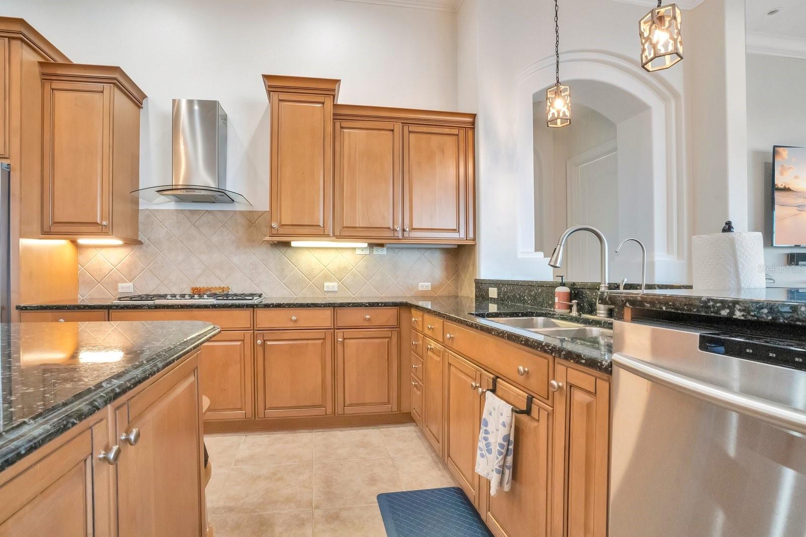 Image 23 of 95 For 3040 Highlands By The Lake Way