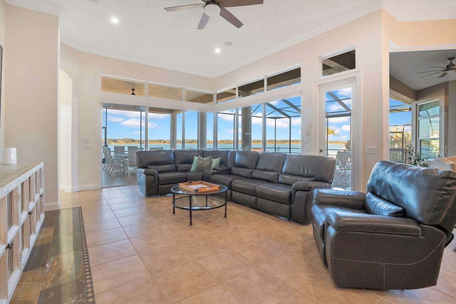 Image 28 of 95 For 3040 Highlands By The Lake Way