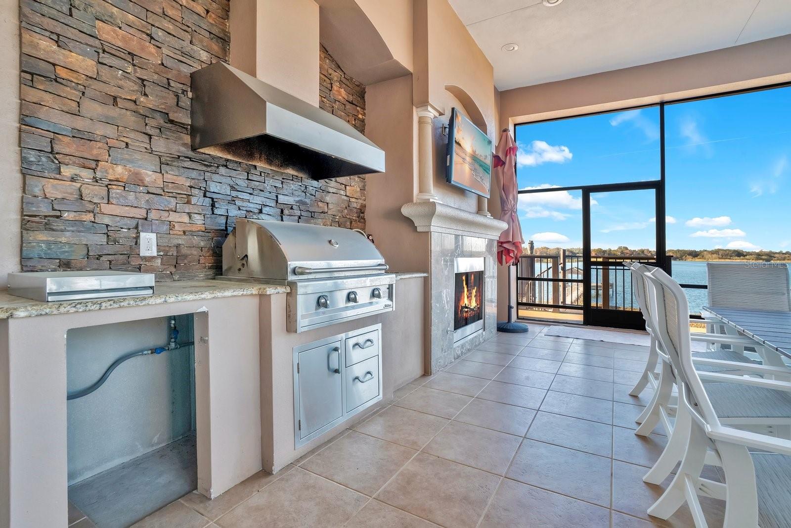 Image 76 of 95 For 3040 Highlands By The Lake Way