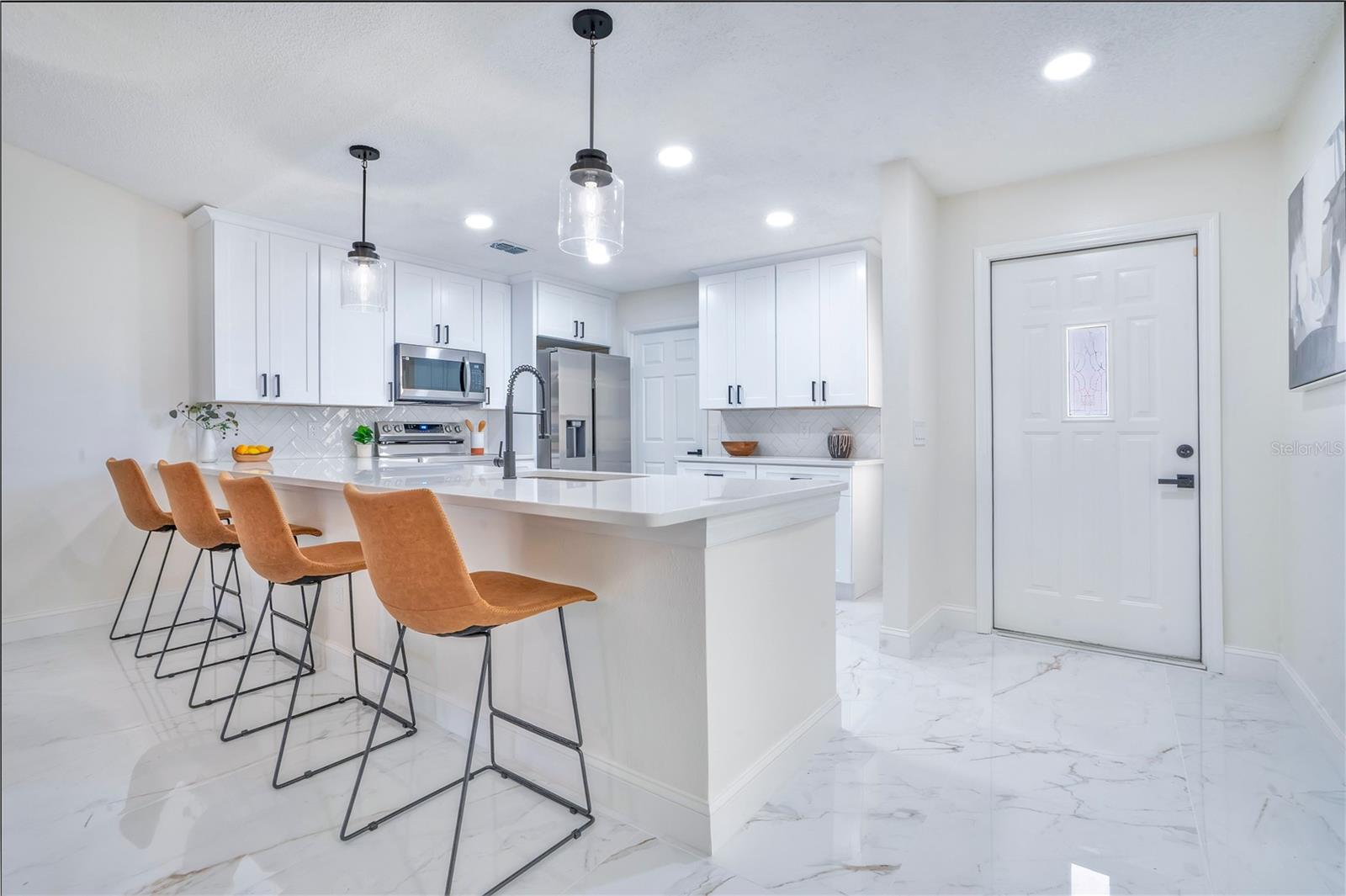 Image 10 of 29 For 18314 Aintree Court