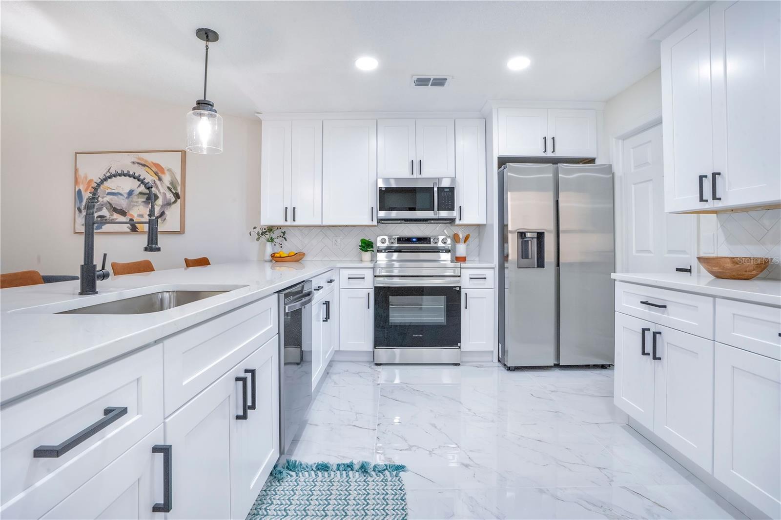 Image 12 of 29 For 18314 Aintree Court