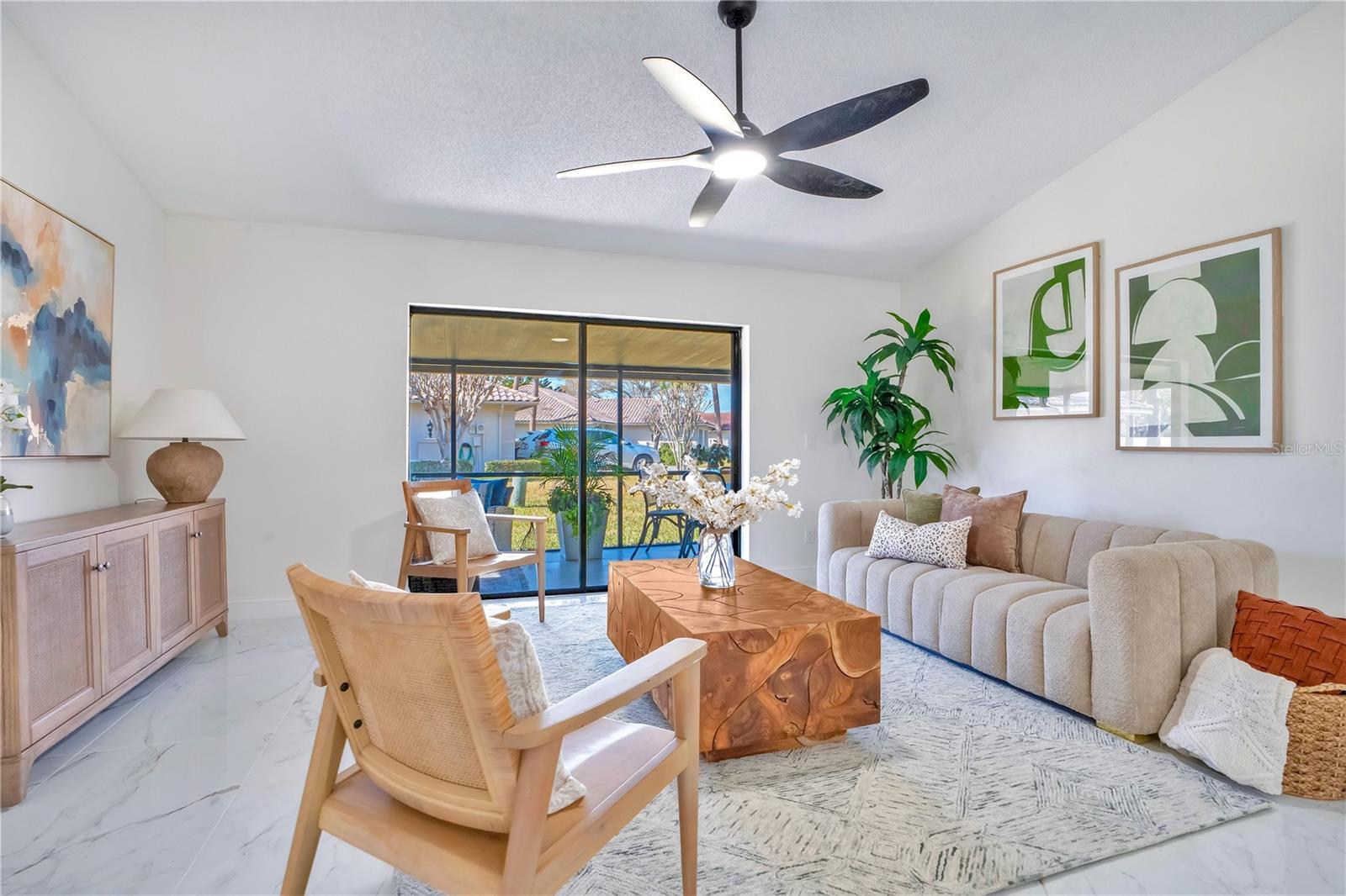 Image 15 of 29 For 18314 Aintree Court