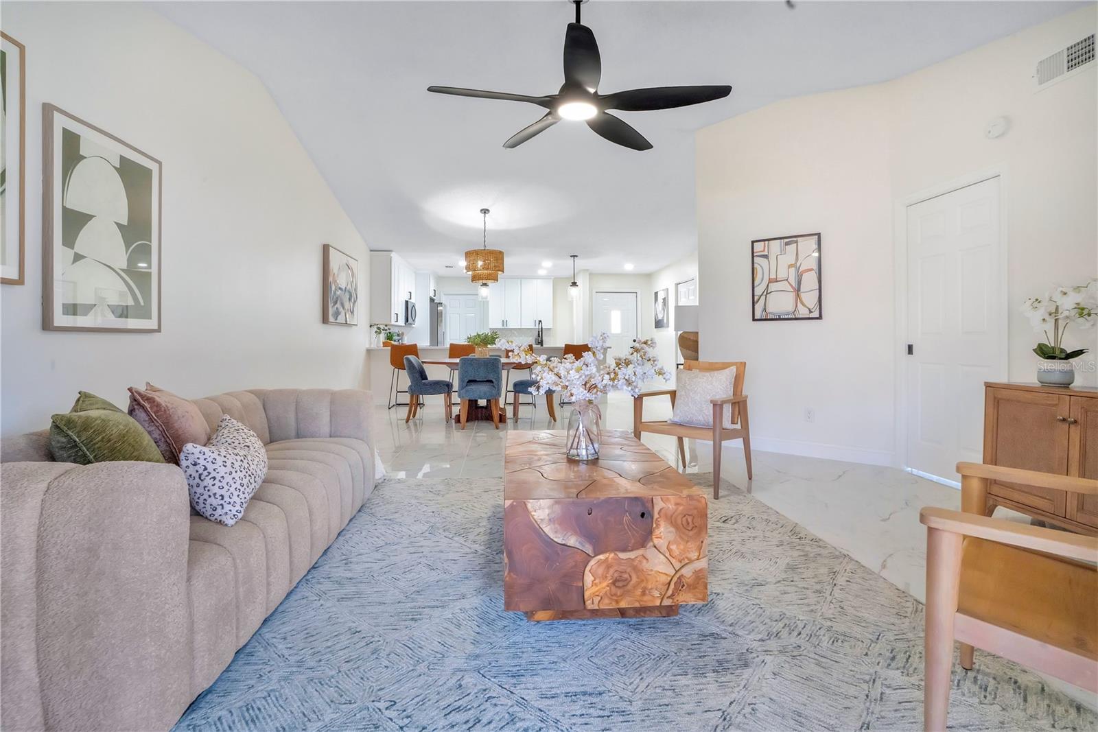 Image 6 of 29 For 18314 Aintree Court