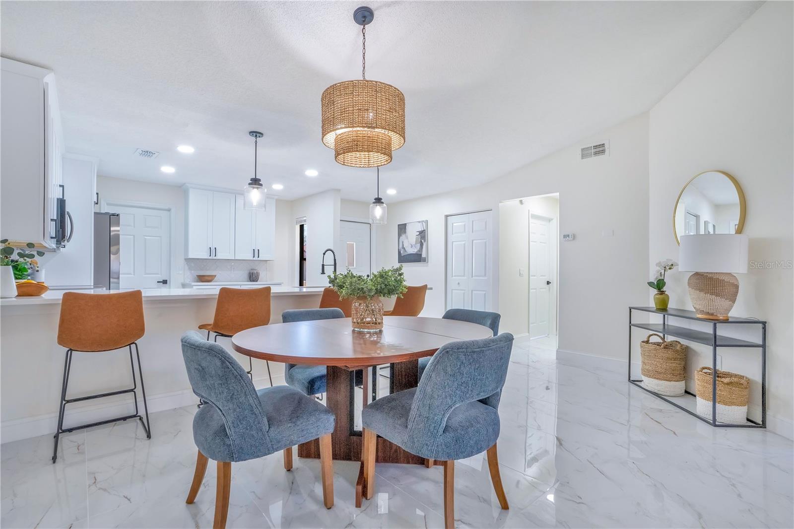 Image 9 of 29 For 18314 Aintree Court