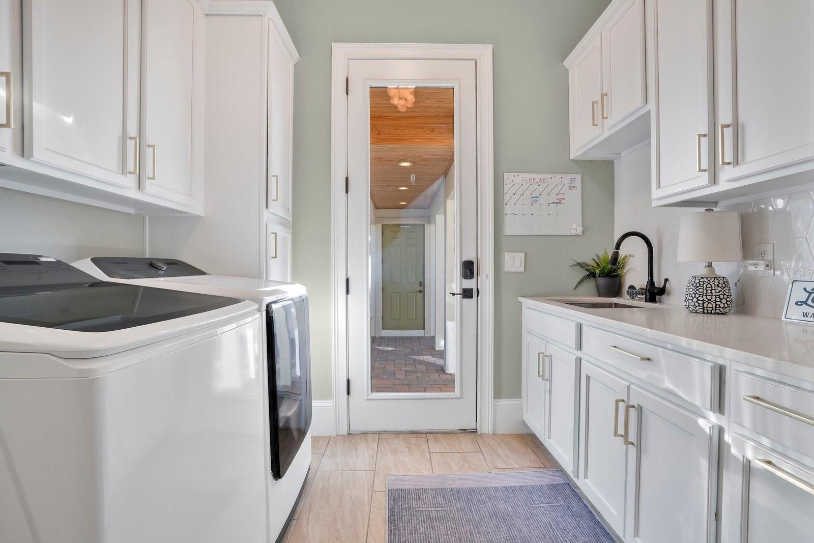 Image 49 of 83 For 13093 Lessing Avenue