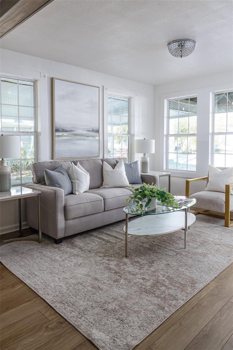 Image 10 of 46 For 516 Walnut Street