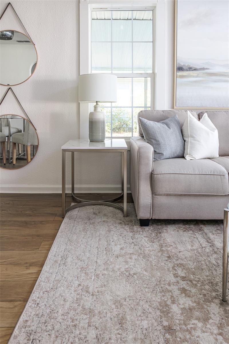 Image 12 of 46 For 516 Walnut Street