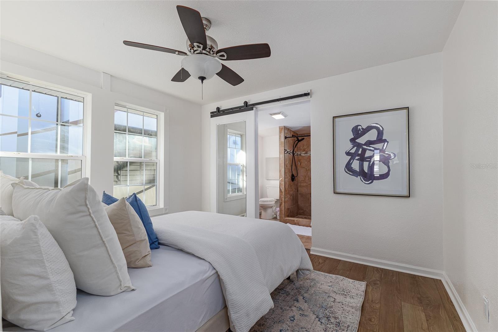 Image 19 of 46 For 516 Walnut Street