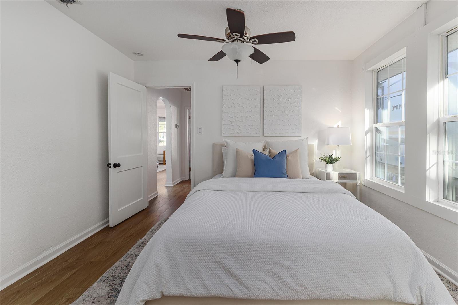 Image 20 of 46 For 516 Walnut Street