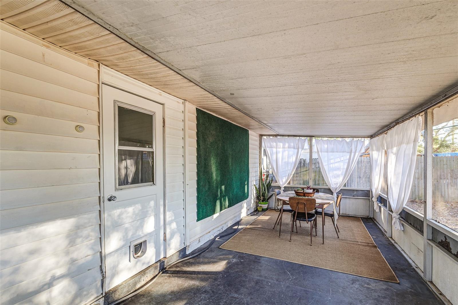 Image 36 of 46 For 516 Walnut Street