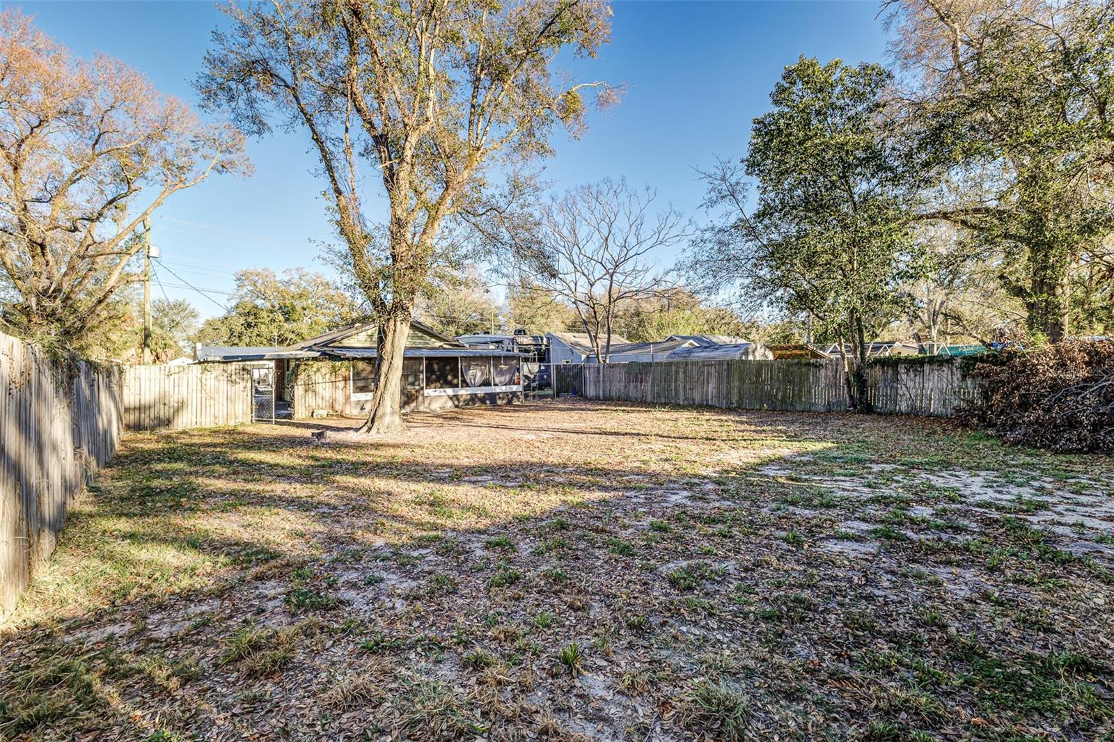 Image 5 of 46 For 516 Walnut Street