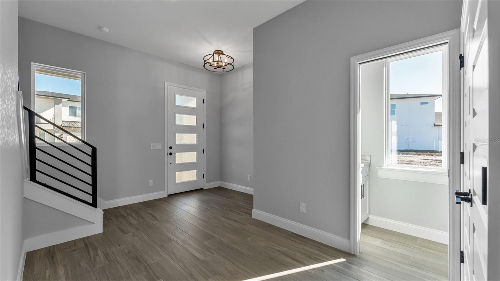 Image 6 of 49 For 1170 Windjammer Drive