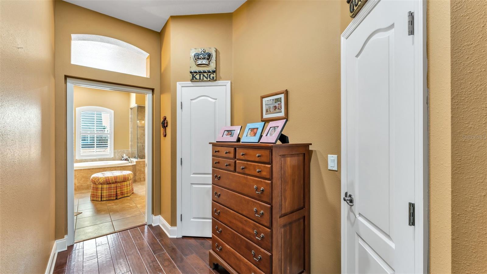 Image 29 of 51 For 5629 Hillside Landings Road