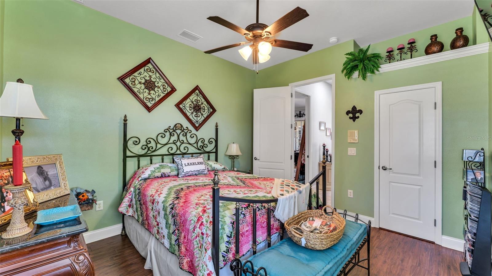 Image 36 of 51 For 5629 Hillside Landings Road