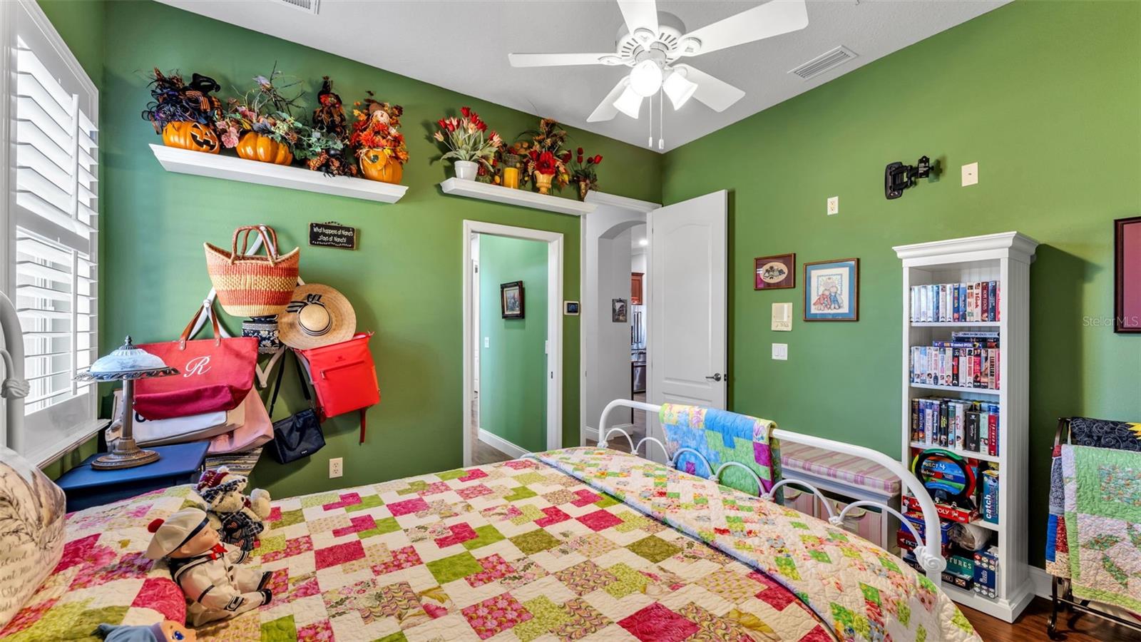 Image 41 of 51 For 5629 Hillside Landings Road