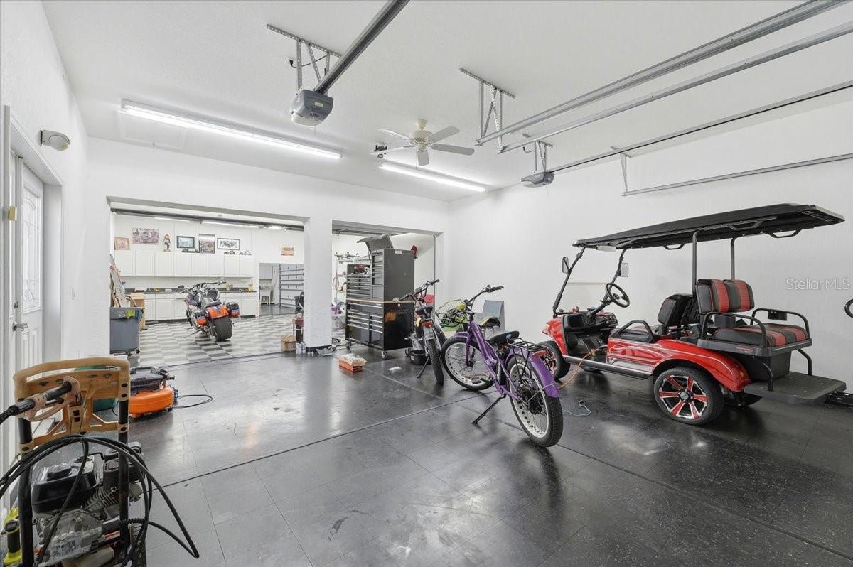 Image 31 of 41 For 322 Travelers Drive