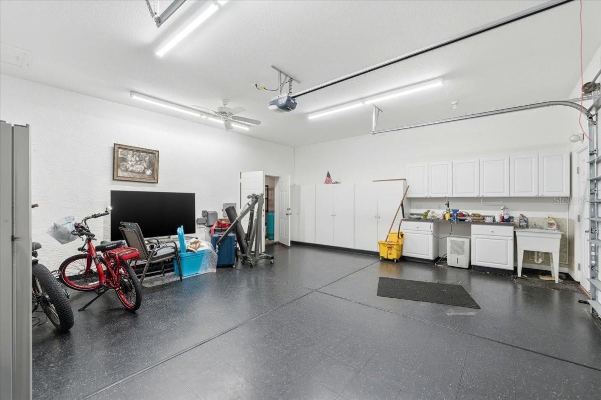 Image 34 of 41 For 322 Travelers Drive