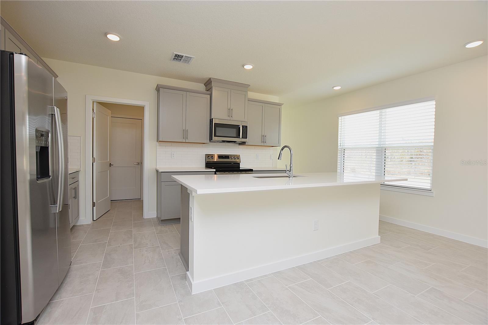 Image 12 of 73 For 3183 Cup Drive