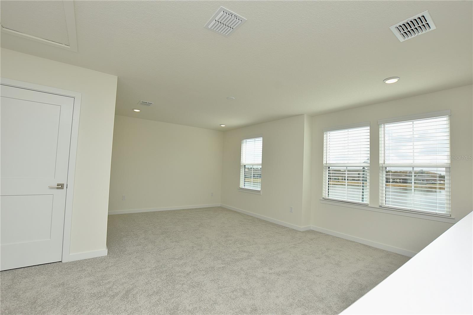 Image 32 of 73 For 3183 Cup Drive