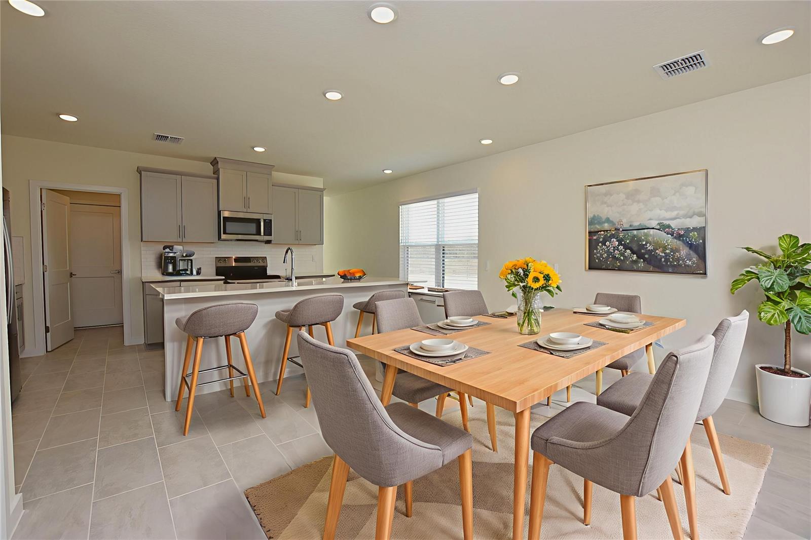 Image 44 of 73 For 3183 Cup Drive