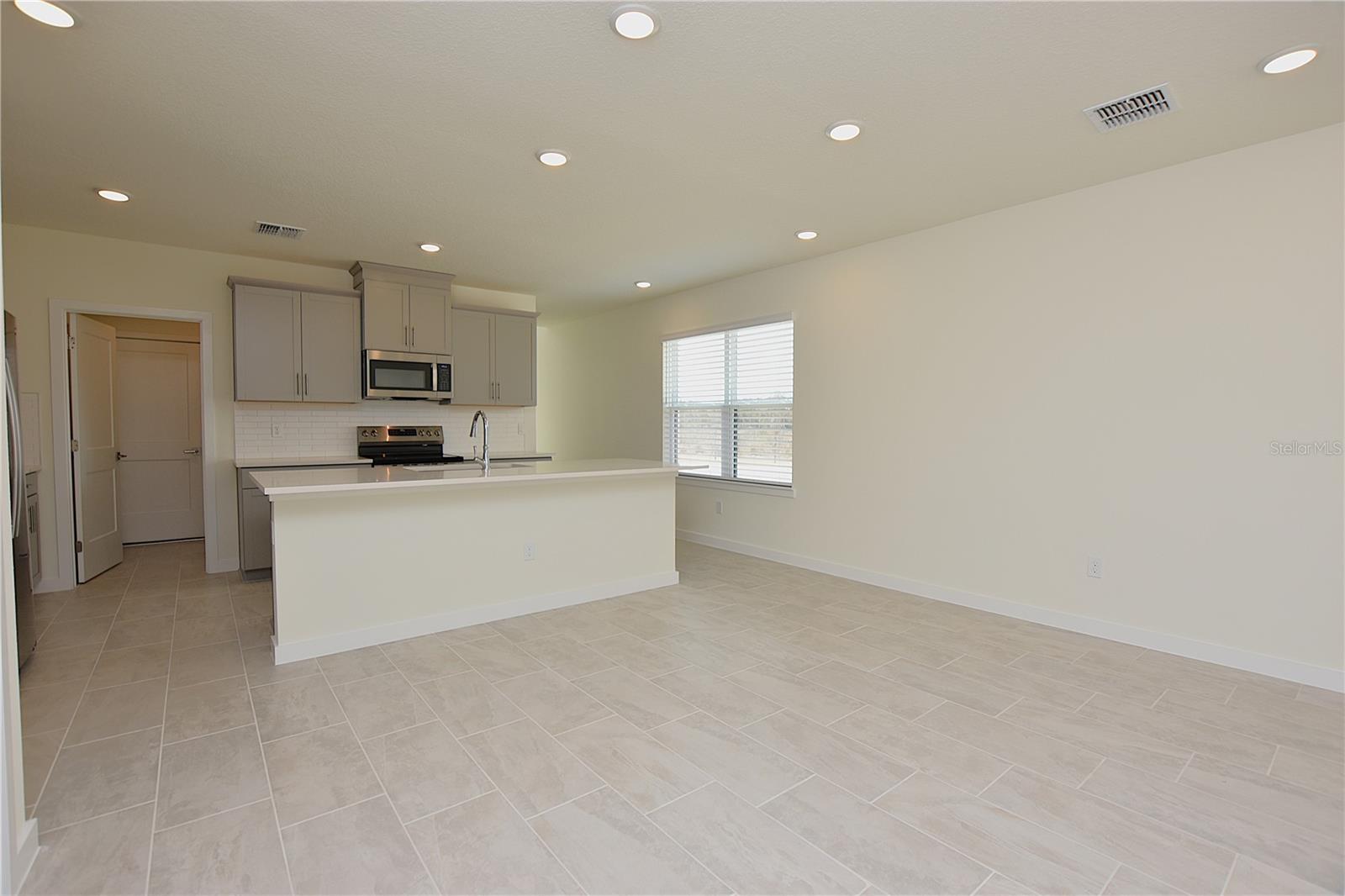 Image 45 of 73 For 3183 Cup Drive