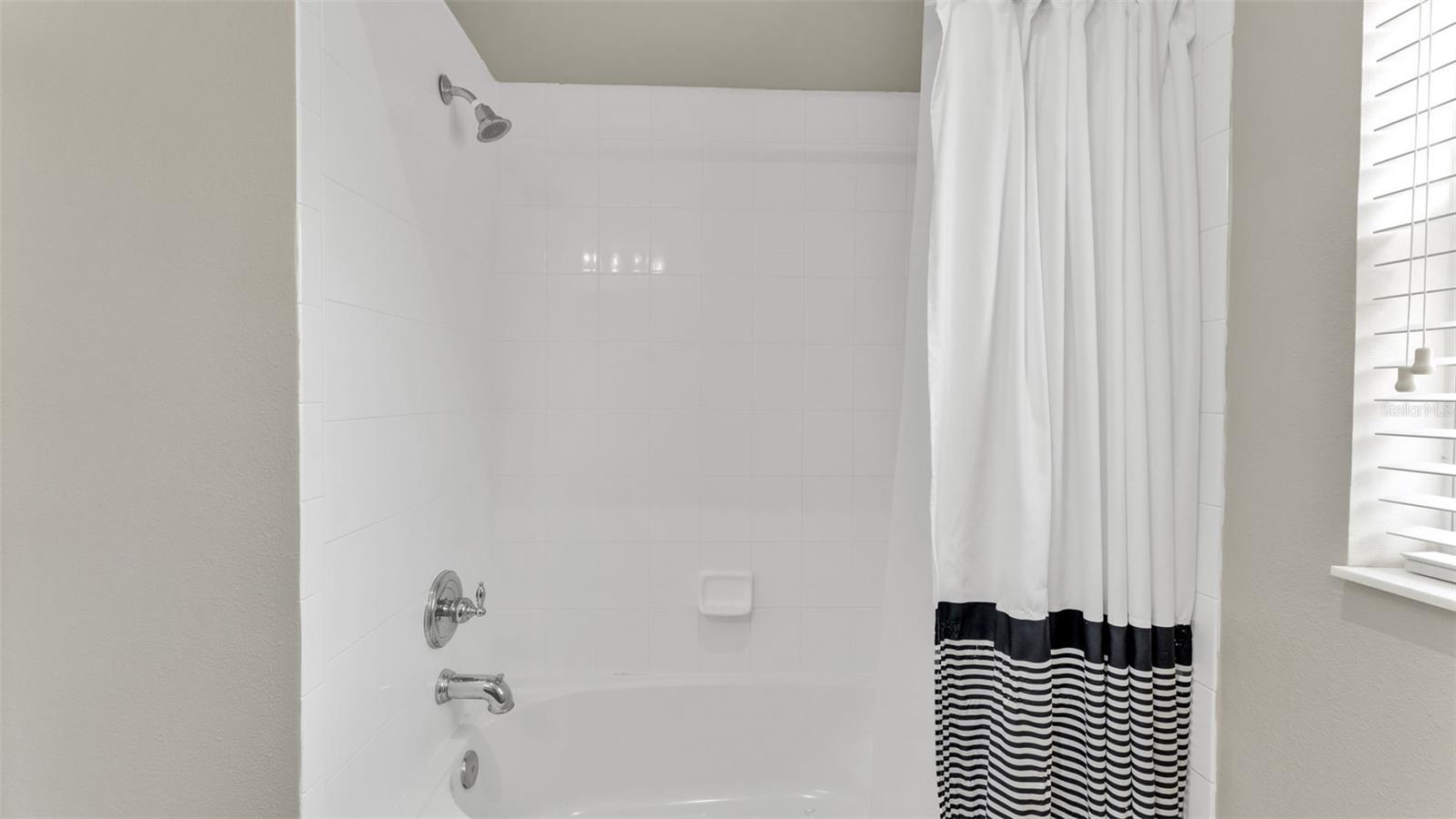 Image 29 of 39 For 6528 Sedgeford Drive