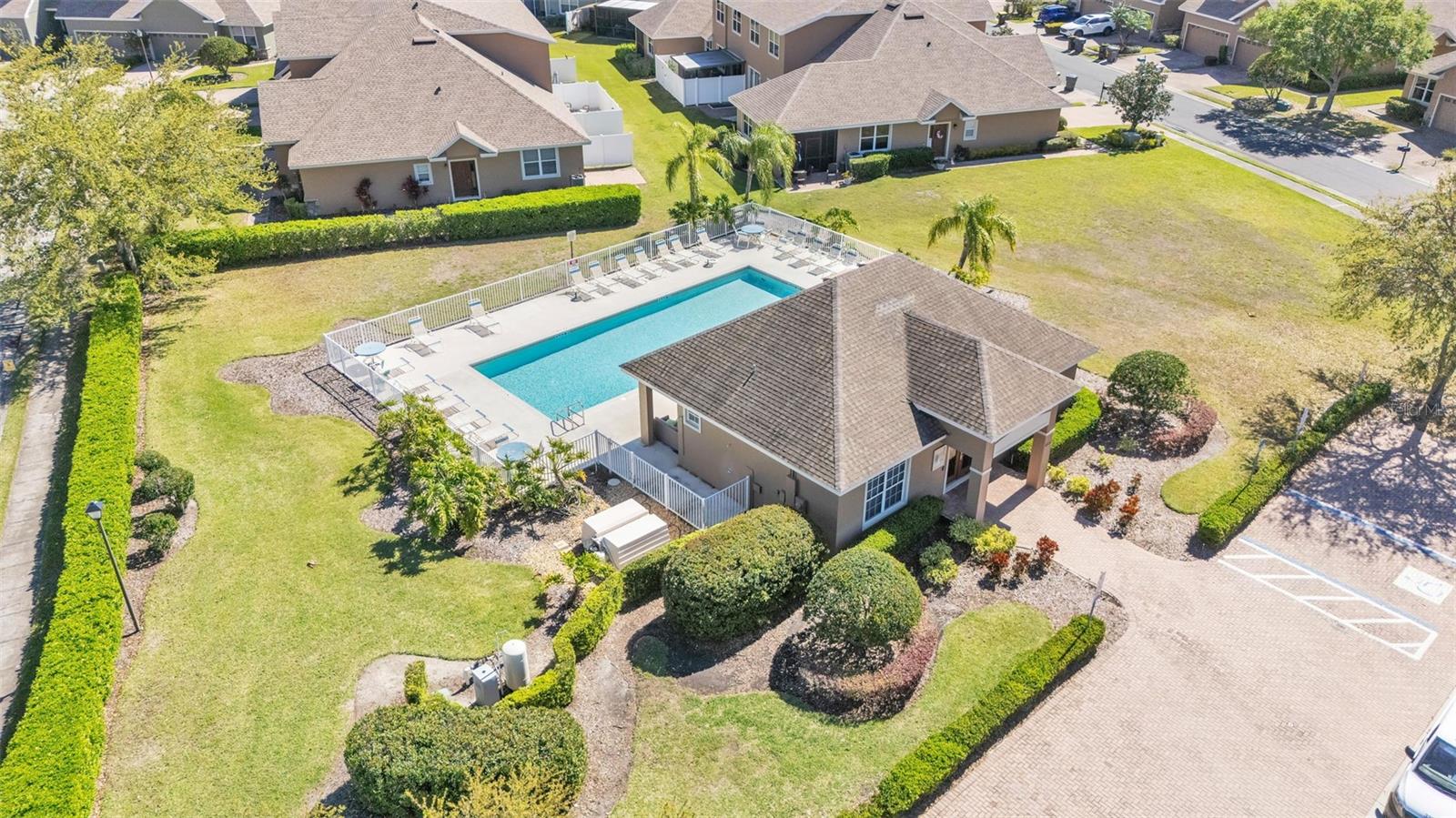 Image 33 of 39 For 6528 Sedgeford Drive