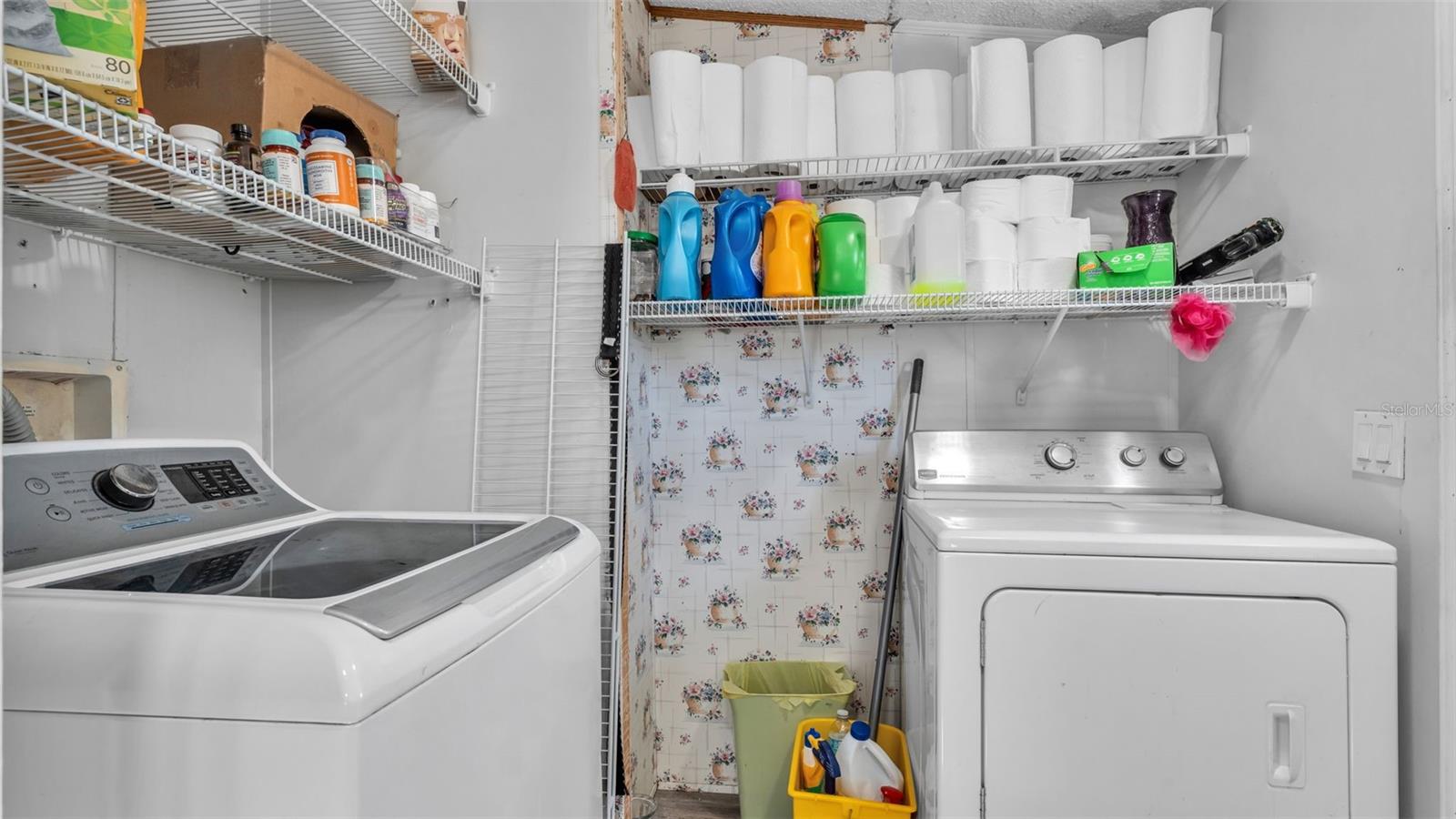 Image 11 of 37 For 31 Cactus Circle N