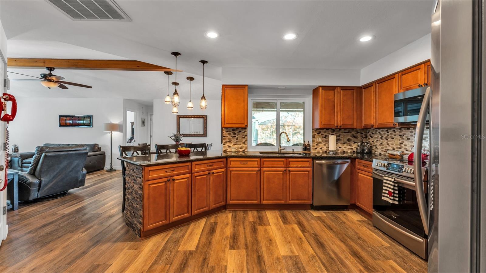 Image 10 of 62 For 6727 Nells Way